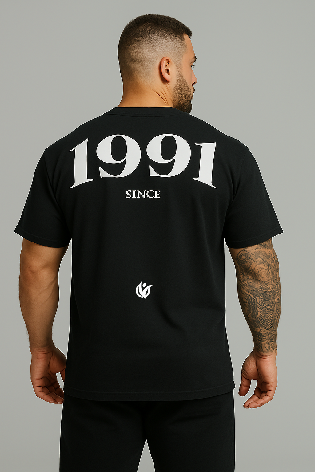 Oversized Basic Preta - VP 1991: Disponível pelo Whatsapp!